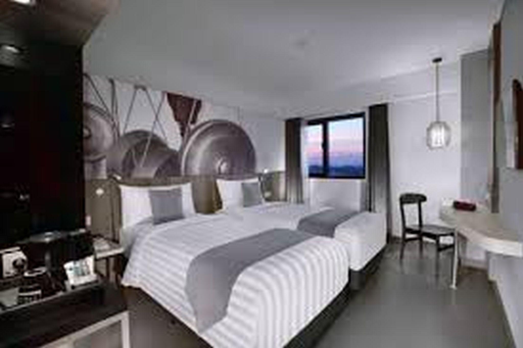 Hotel Neo Malioboro By Aston Yogyakarta Kültér fotó