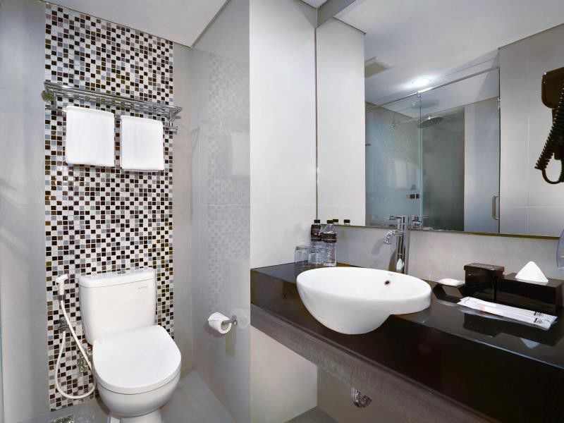 Hotel Neo Malioboro By Aston Yogyakarta Kültér fotó